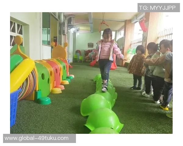 足球过河的智慧与挑战如何在游戏中找到平衡与乐趣 足球过河的智慧与挑战如何在游戏中找到平衡与乐趣